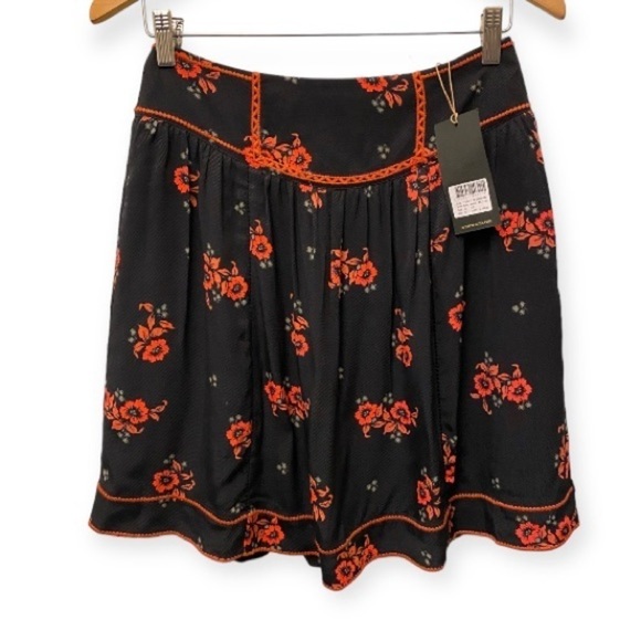 Scotch & Soda NWT Raffia Town Mini Skirt Black Orange Floral Size Small New - Picture 1 of 13